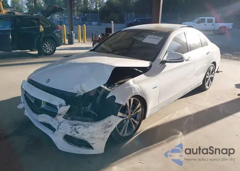 2017 Mercedes-Benz C 350E from USA, damaged, VIN 55SWF4HB4HU218637